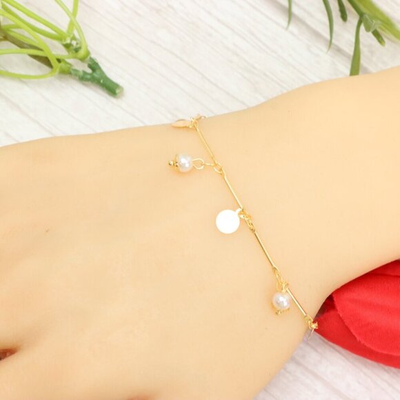 "Trendy Handmade Bracelet – A Thoughtful Gift for Girls & Women | UNVRC1113 - Picture 3 of 10